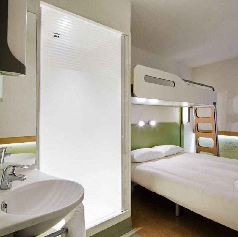 Ibis Budget Dole-Choisey Exteriér fotografie